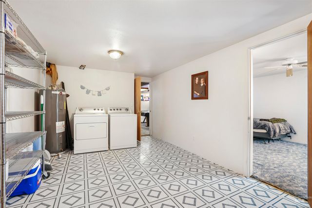 328 E Ave J, Jerome, ID 83338