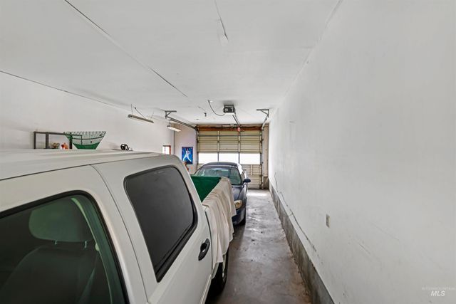 328 E Ave J, Jerome, ID 83338