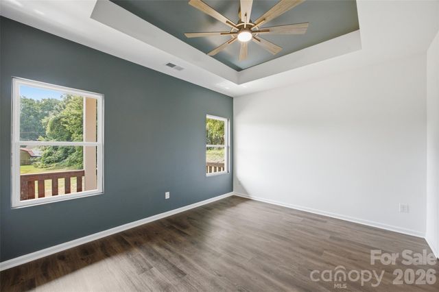 402 Brookwood Avenue, Cherryville, NC 28021