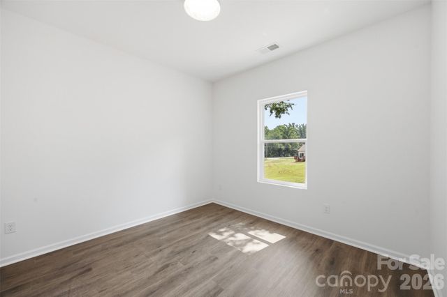 402 Brookwood Avenue, Cherryville, NC 28021
