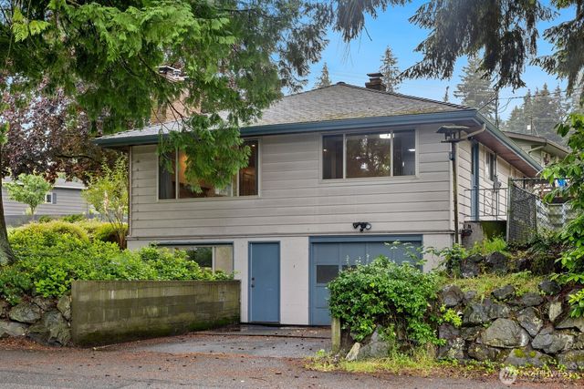 1711 52nd Street SE, Everett, WA 98203