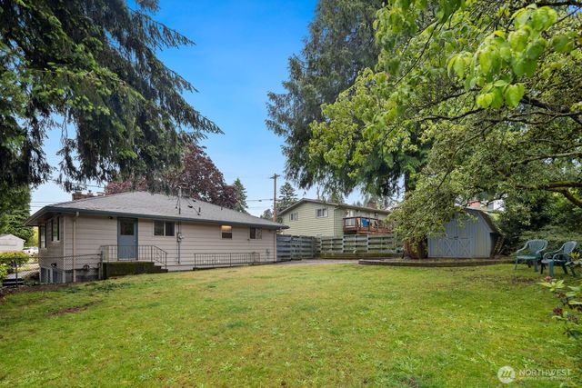 1711 52nd Street SE, Everett, WA 98203