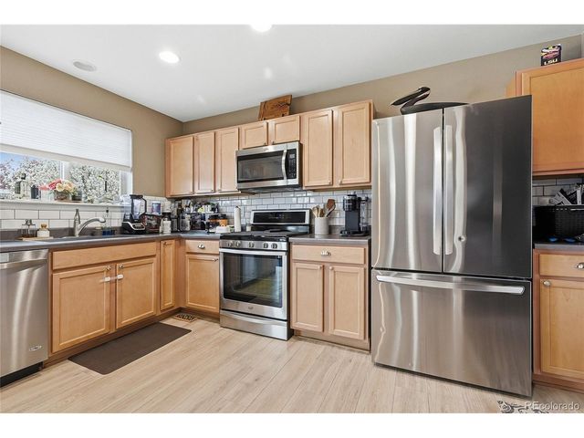 15032 W 70th Ave, Arvada, CO 80007