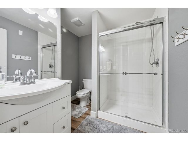 15032 W 70th Ave, Arvada, CO 80007