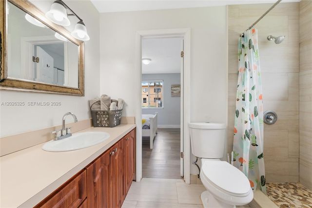 6198 SW 63rd St, South Miami, FL 33143