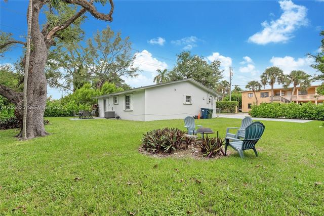 6198 SW 63rd St, South Miami, FL 33143