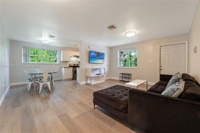 6198 SW 63rd St, South Miami, FL 33143
