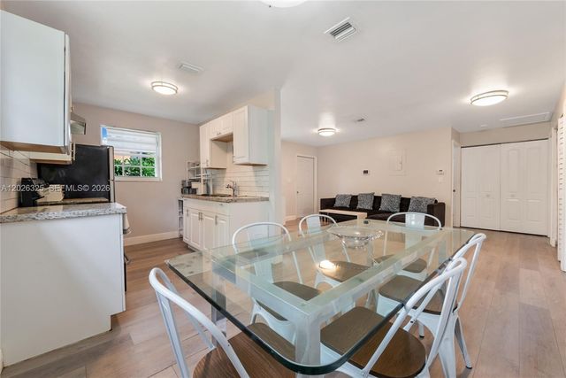 6198 SW 63rd St, South Miami, FL 33143