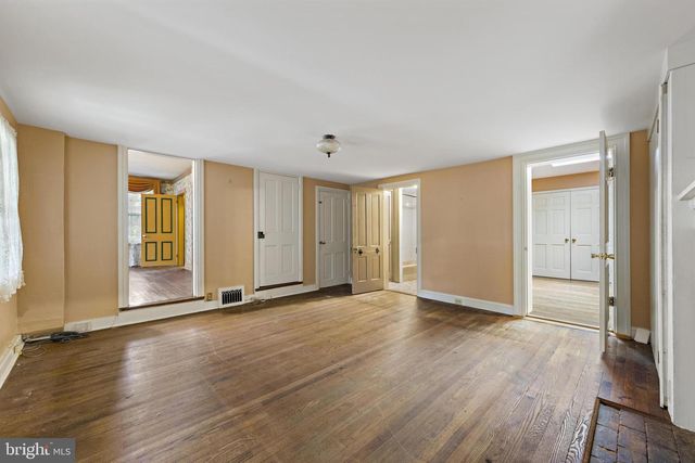 78 MERCER ST, Hamilton, NJ 08690