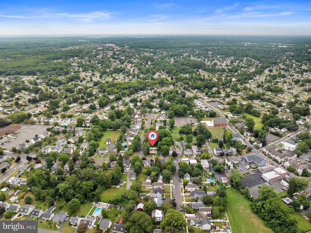 78 MERCER ST, Hamilton, NJ 08690