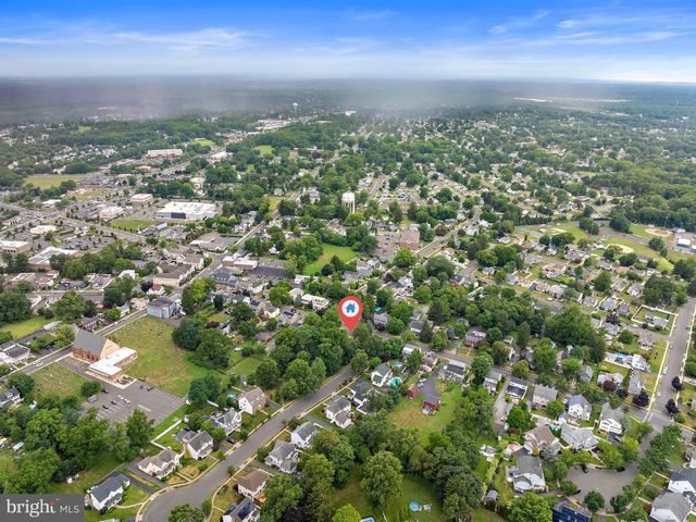78 MERCER ST, Hamilton, NJ 08690