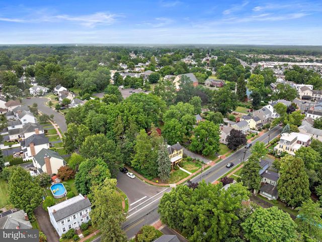 78 MERCER ST, Hamilton, NJ 08690