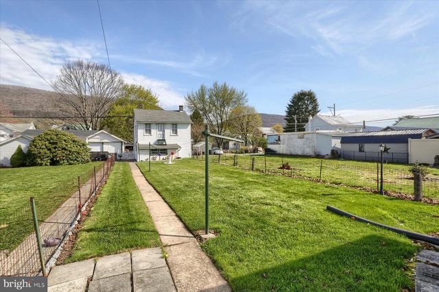 333 MAIN ST, Lykens, PA 17048