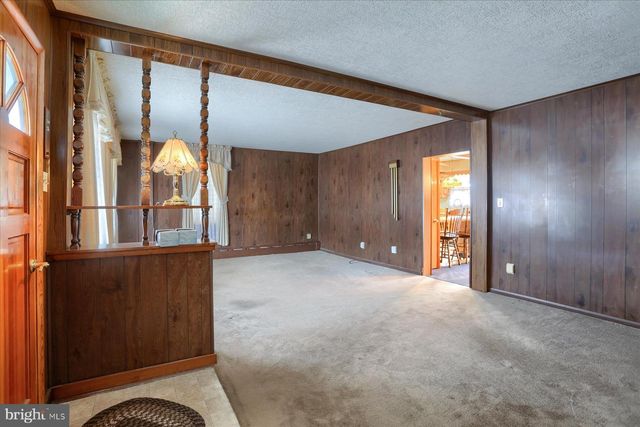 333 MAIN ST, Lykens, PA 17048