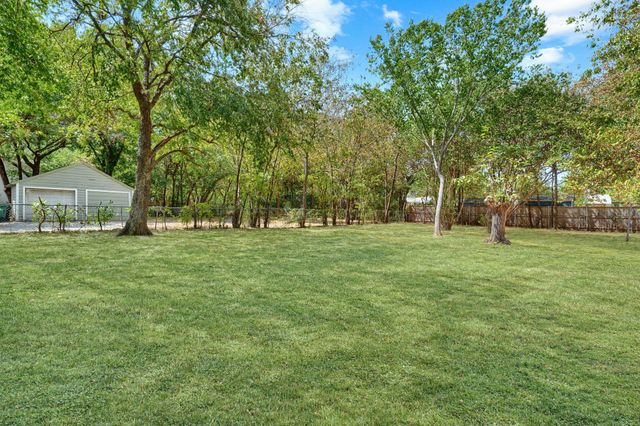 1013 Denton Street, Denton, TX 76201