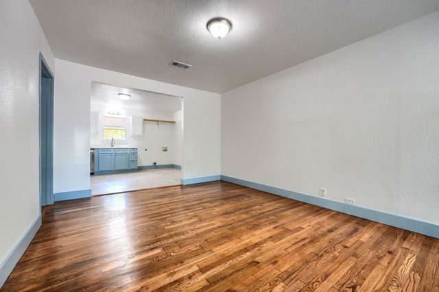 1013 Denton Street, Denton, TX 76201