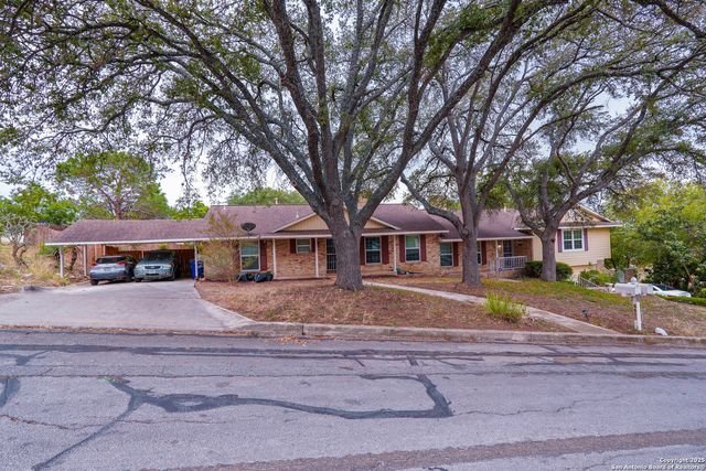 6600 & 6602 Southpoint St., San Antonio, TX 78229