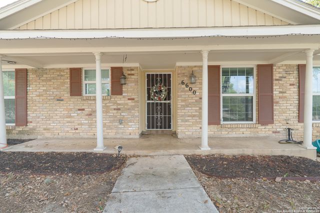 6600 & 6602 Southpoint St., San Antonio, TX 78229
