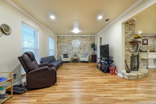6600 & 6602 Southpoint St., San Antonio, TX 78229