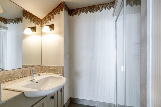 3020 San Felipe Street, Houston, TX 77019