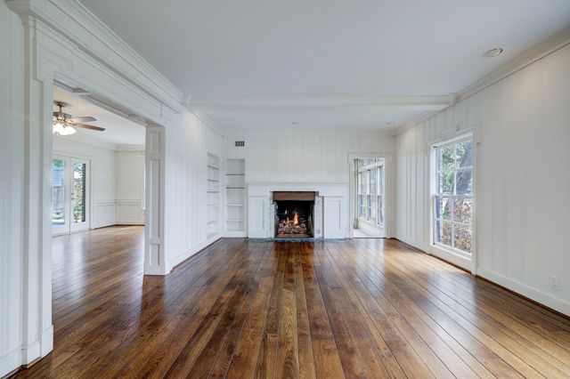 3020 San Felipe Street, Houston, TX 77019