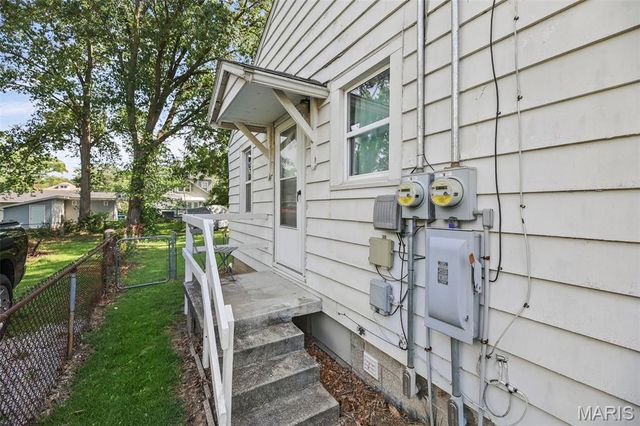 3208 Batson Drive, Alton, IL 62002