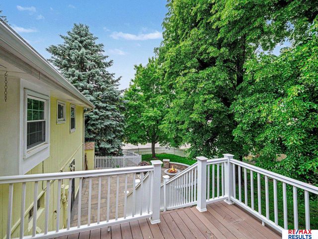 1001 Conestoga Road, Papillion, NE 68046