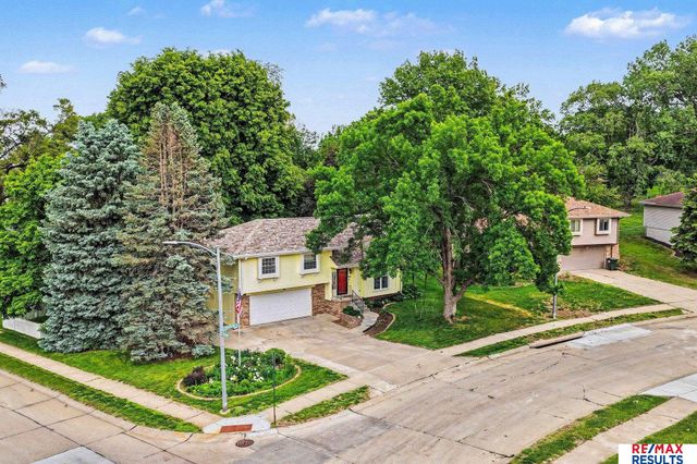 1001 Conestoga Road, Papillion, NE 68046