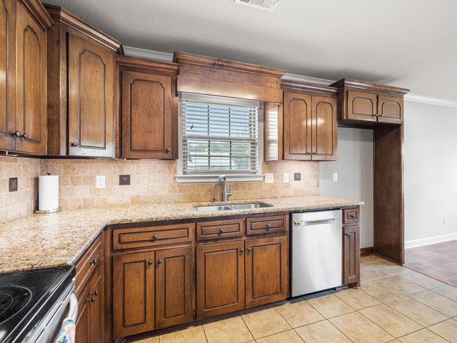 353 Cinel Loop, Austin, AR 72007