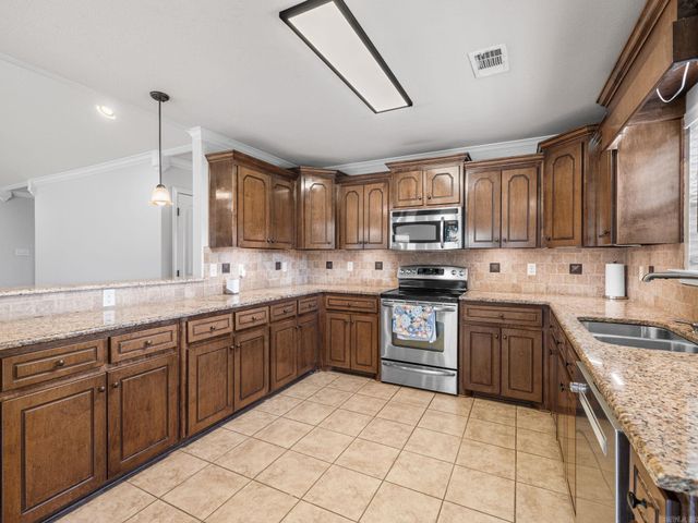 353 Cinel Loop, Austin, AR 72007