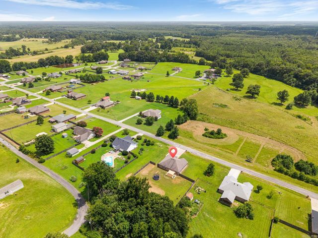353 Cinel Loop, Austin, AR 72007