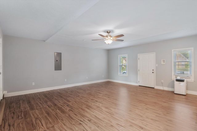 959 GROUSE MEADOW DR, Memphis, TN 38018