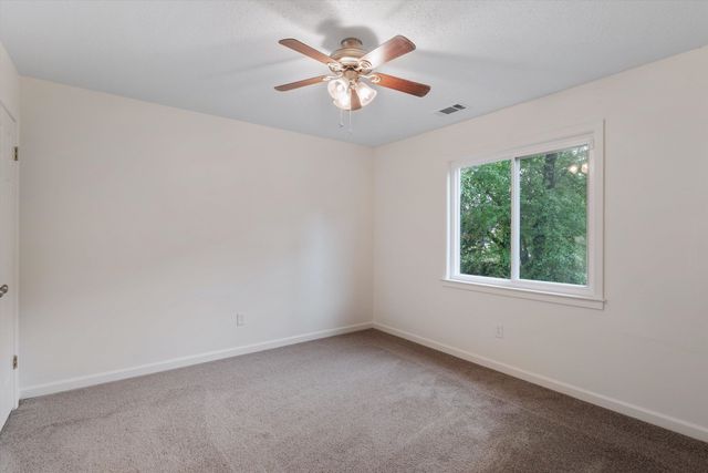 959 GROUSE MEADOW DR, Memphis, TN 38018