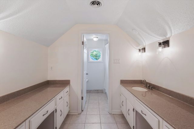 959 GROUSE MEADOW DR, Memphis, TN 38018