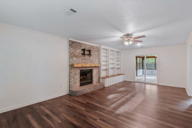 959 GROUSE MEADOW DR, Memphis, TN 38018