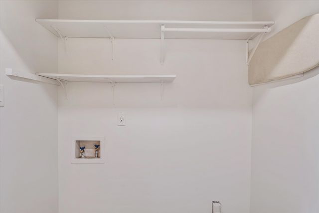 959 GROUSE MEADOW DR, Memphis, TN 38018