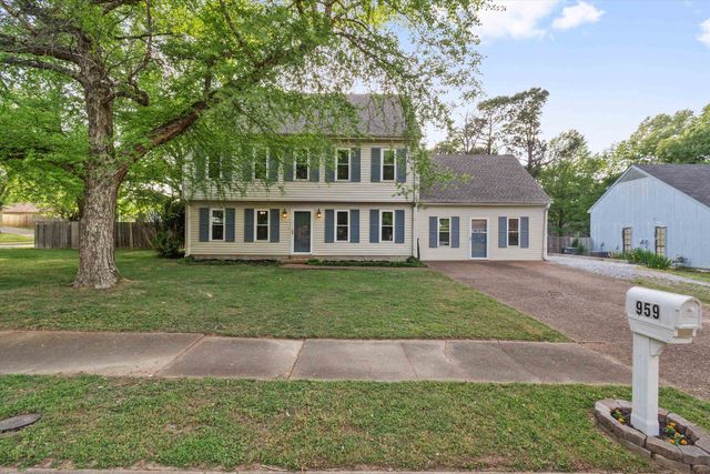 959 GROUSE MEADOW DR, Memphis, TN 38018