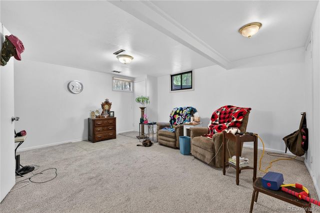 1550 S Oakland Street, Aurora, CO 80012