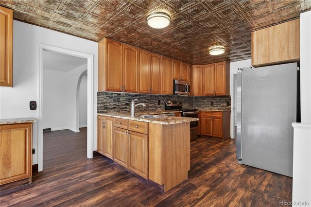 1550 S Oakland Street, Aurora, CO 80012