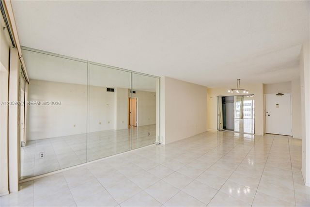 1980 S OCEAN DR 16A, Hallandale Beach, FL 33009