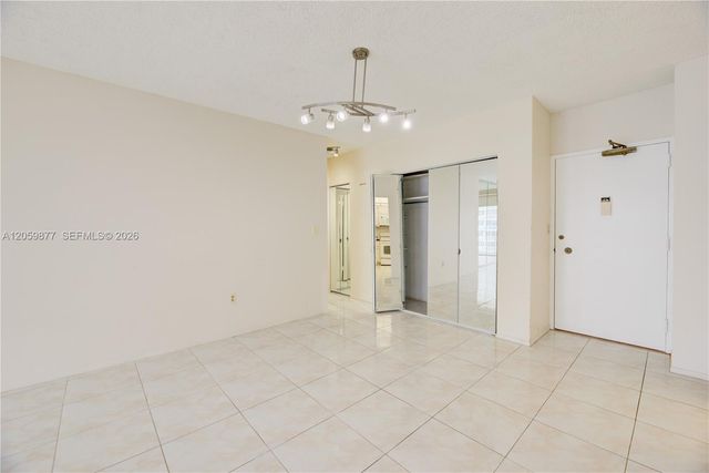 1980 S OCEAN DR 16A, Hallandale Beach, FL 33009