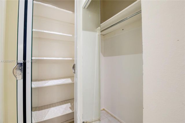1980 S OCEAN DR 16A, Hallandale Beach, FL 33009
