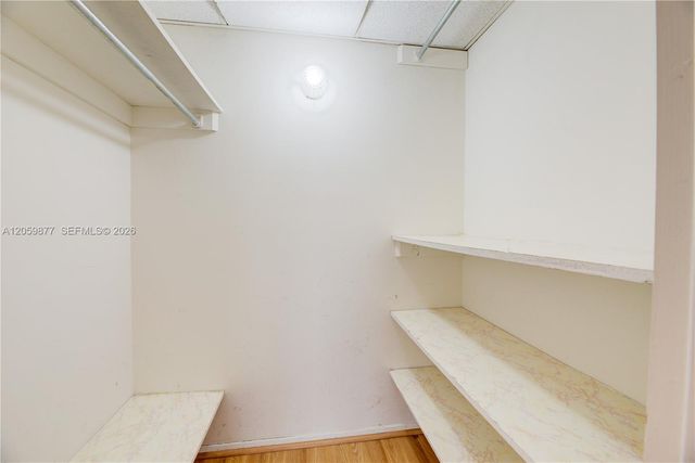 1980 S OCEAN DR 16A, Hallandale Beach, FL 33009