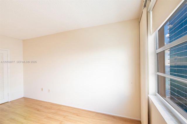 1980 S OCEAN DR 16A, Hallandale Beach, FL 33009