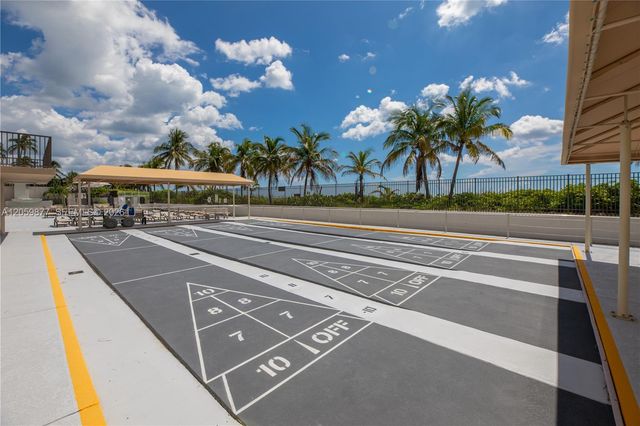 1980 S OCEAN DR 16A, Hallandale Beach, FL 33009
