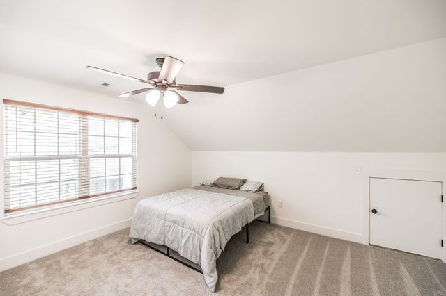 1160 Jonathan Ln, Springfield, TN 37172