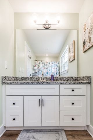 1160 Jonathan Ln, Springfield, TN 37172