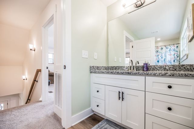 1160 Jonathan Ln, Springfield, TN 37172