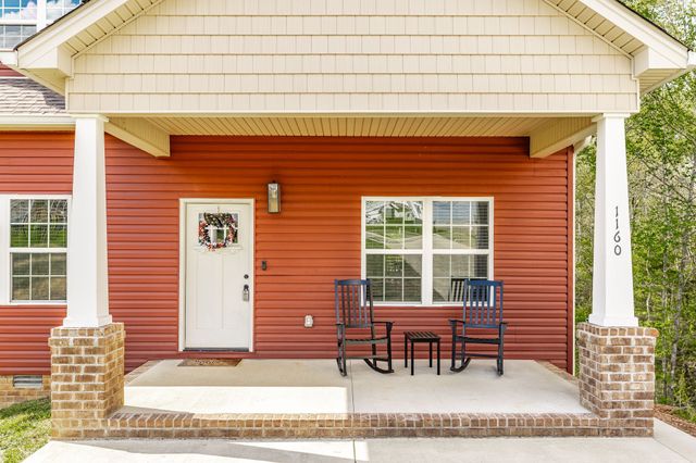 1160 Jonathan Ln, Springfield, TN 37172