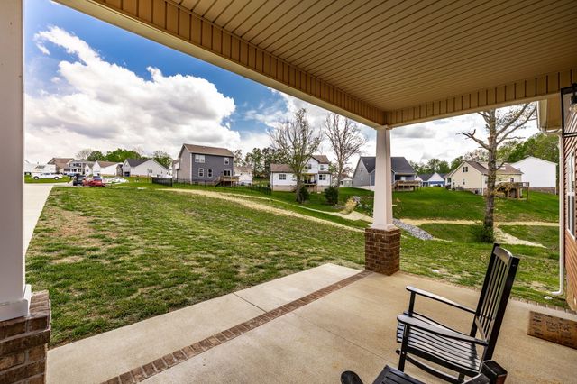 1160 Jonathan Ln, Springfield, TN 37172